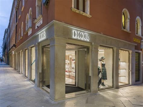 negozio christian dior venezia|Dior Venezia: negozi e punti vendita Dior Venezia, rivenditori Dior.